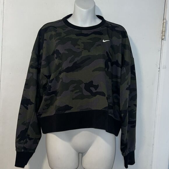 NIKE DRI FIT Get Fit Camo Crop Sweater-M - Picture 2 of 9
